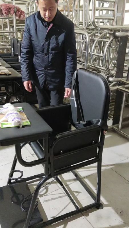 法院審判椅